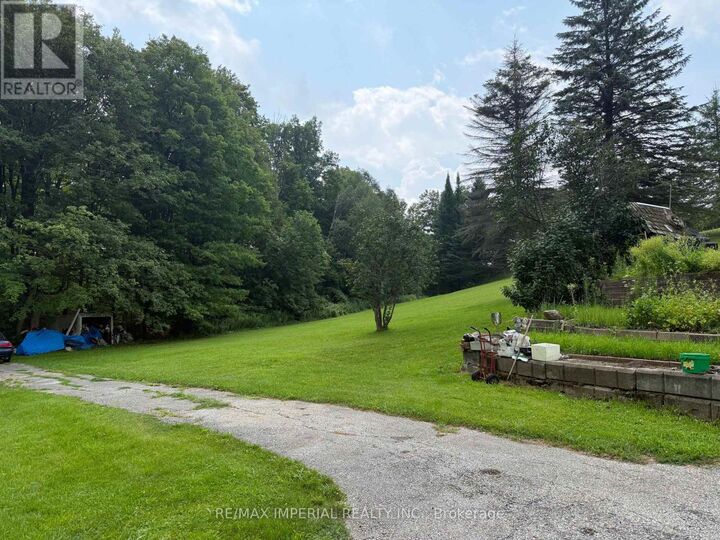 Property Photo:  3325 Vandorf Sideroad Bsmt  ON L4A 7X5 