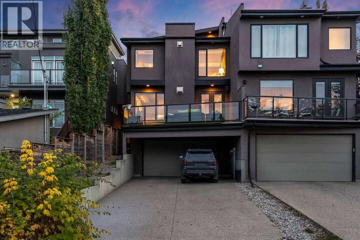 Property Photo:  1940 27 Avenue Southwest  AB T2T 1H3 