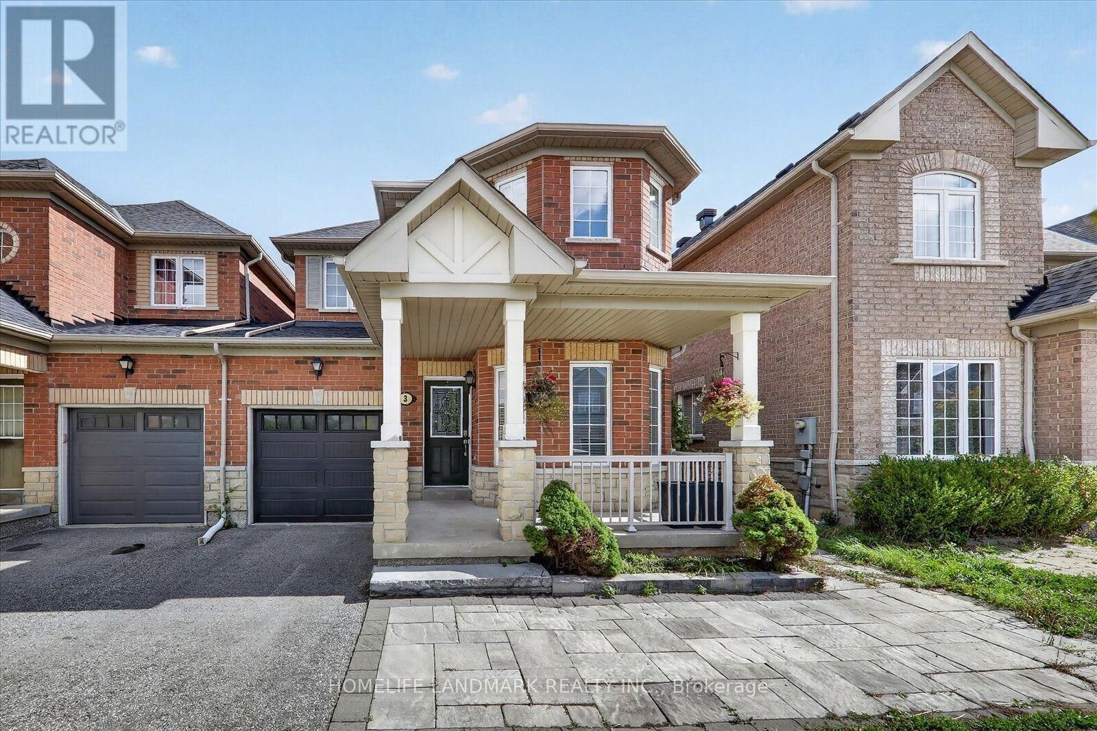 Property Photo:  3 Wheelwright Drive  ON L4E 5A5 