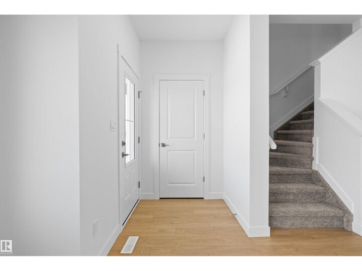 Property Photo:  127 Sereno Ln  AB T8L 0Z9 