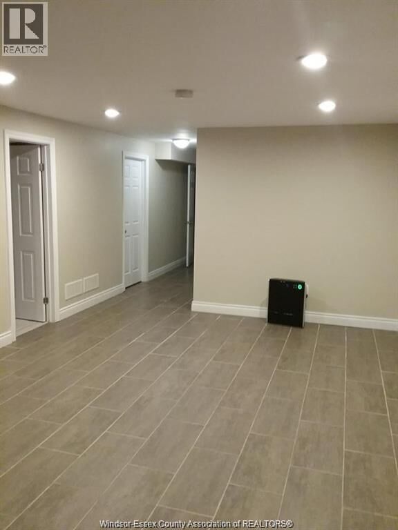 Property Photo:  829 Arthur Avenue Basement  ON N8Y 3Y1 