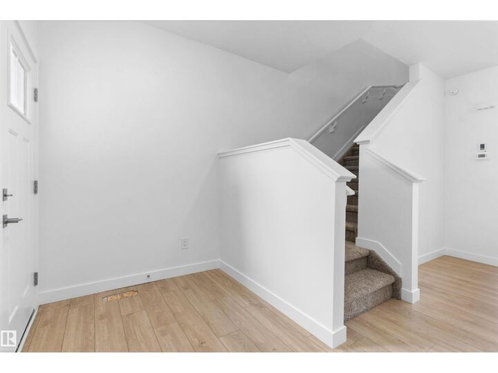 Property Photo:  1058 Cristall Cr SW  AB T6W 5S6 