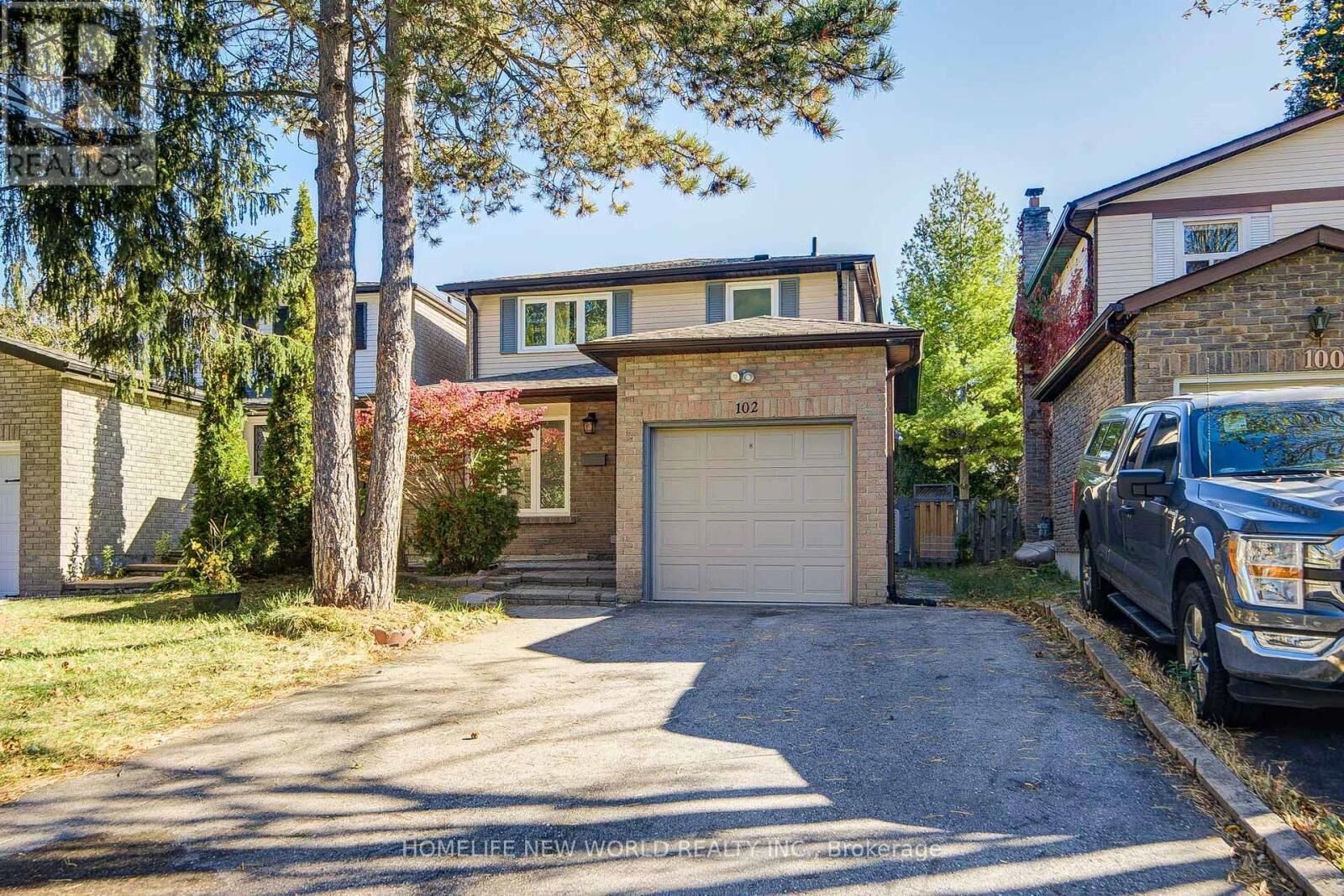 Property Photo: 102 Madsen Crescent ON L3R 4P3
