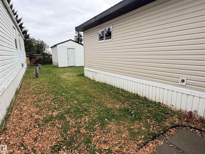 Property Photo:  #289 53222 Rge Rd 272  AB T7X 3N9 
