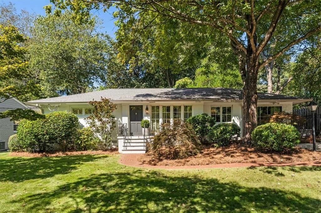 Property Photo:  360 Eureka Drive NE  GA 30305 