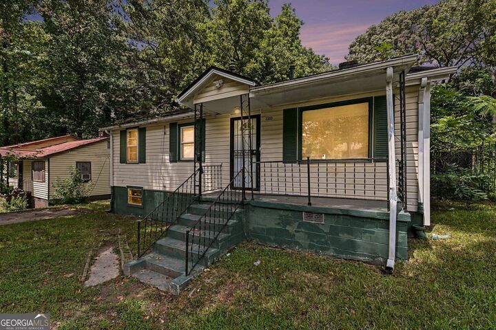 Property Photo:  2203 Tiger Flowers Drive NW  GA 30314 