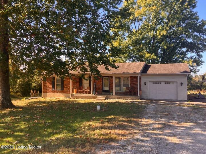 Property Photo:  591 Ridgeview Dr  KY 40165 