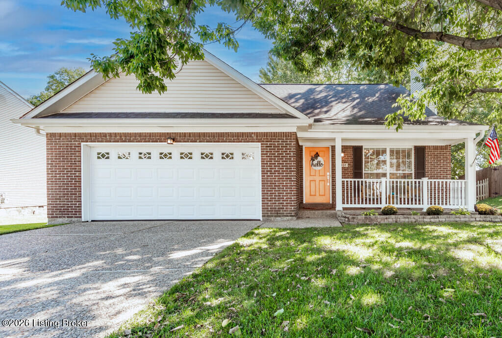 Property Photo:  5031 N Cronin Dr  KY 40245 