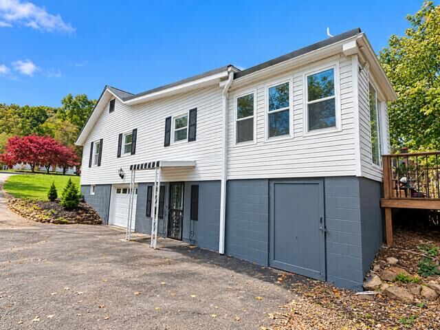 Property Photo: 7128 State Route 139 OH 45648