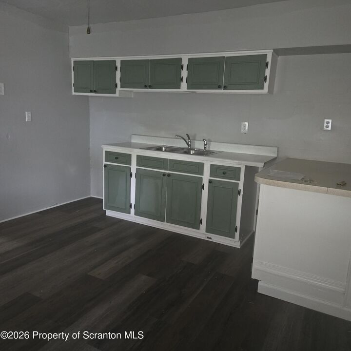 Property Photo:  1221 Sans Souci Parkway  PA 18706 