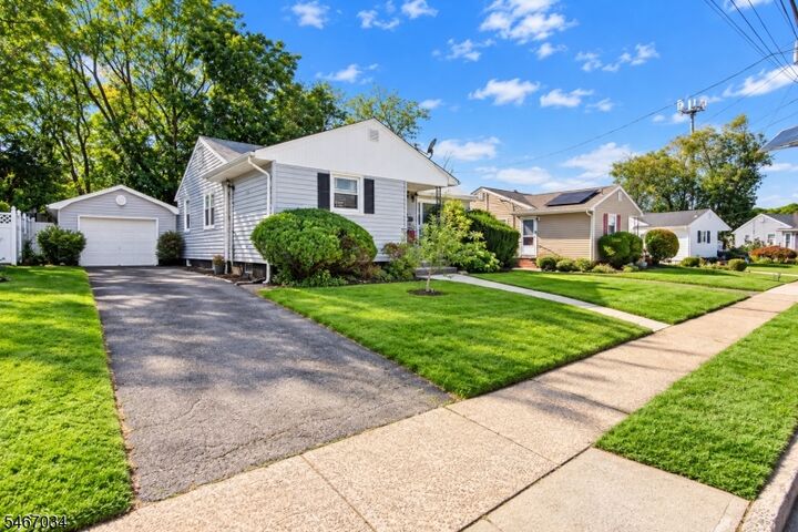 Property Photo:  19 Cona Ct  NJ 07508 