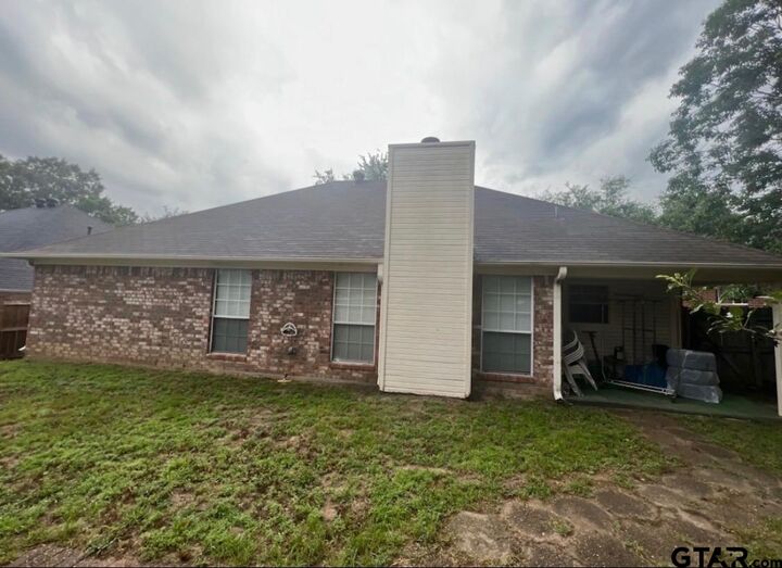 Property Photo:  410 Lemay Dr  TX 75704 
