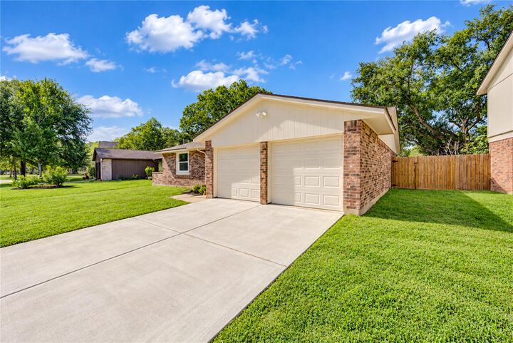 Property Photo:  15106 Cypress Green Drive  TX 77429 