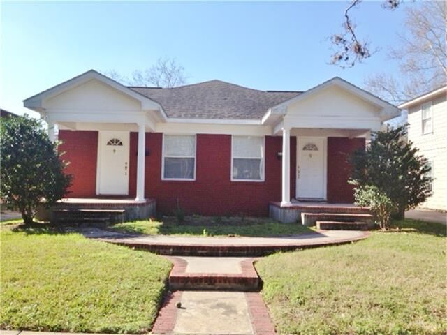 Property Photo:  4430 Clay Street  TX 77023 