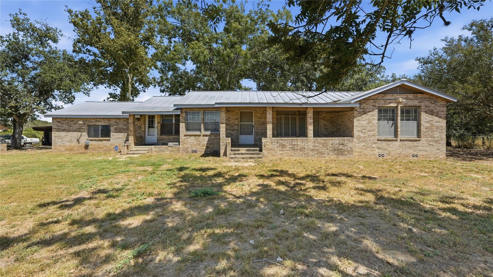 Property Photo:  15510 US Highway 87 W  TX 78101 