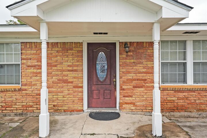 Property Photo: 4515 Salina Street TX 77026