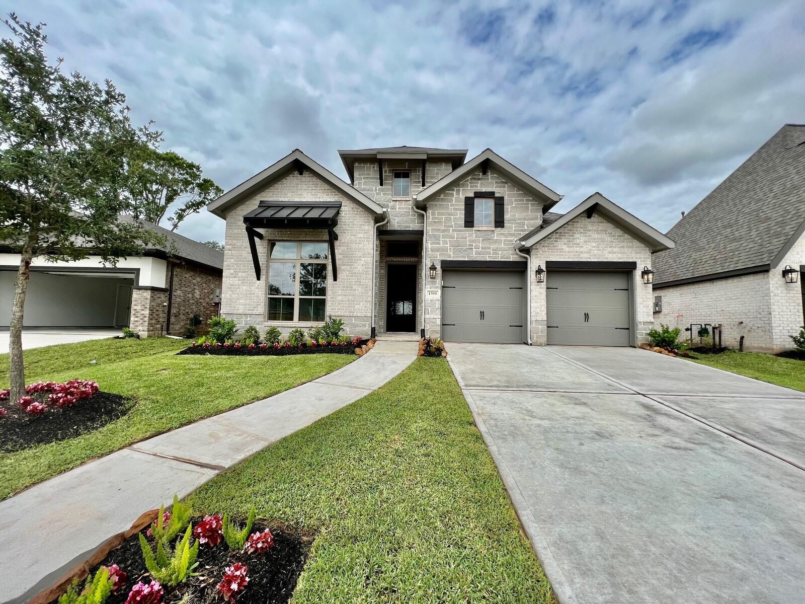 Property Photo: 1351 Park Path Drive TX 77459