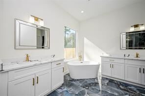 Property Photo: 21614 Lee Road TX 77338