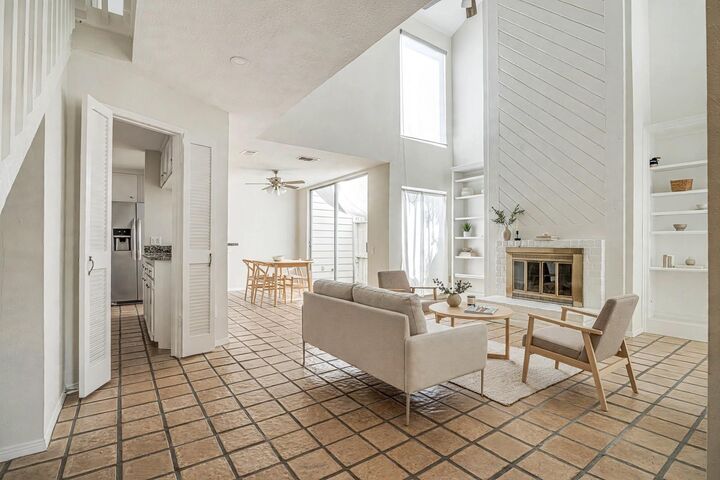 Property Photo: 800 Country Place Drive 1301 TX 77079