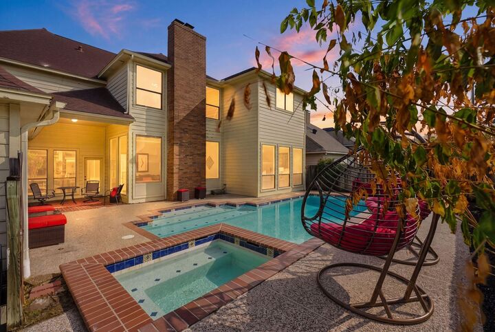 Property Photo: 7611 Naremore Drive TX 77379