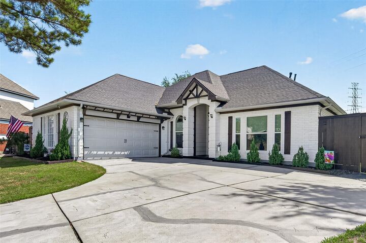Property Photo:  6410 Autumn Thistle Drive  TX 77449 