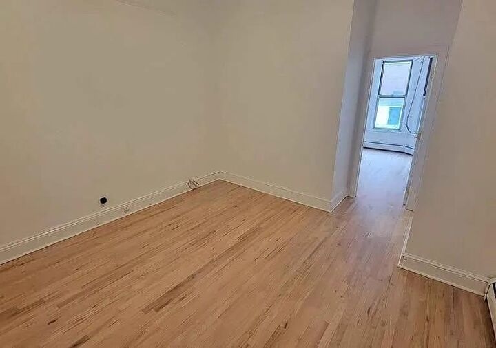 Property Photo:  262 Summit Ave 2  NJ 07306 