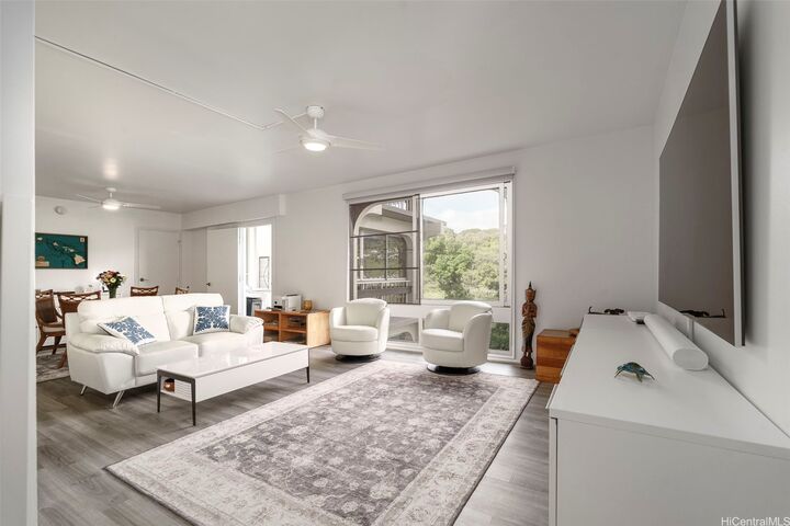 Property Photo:  1022 Prospect Street 807D  HI 96822 