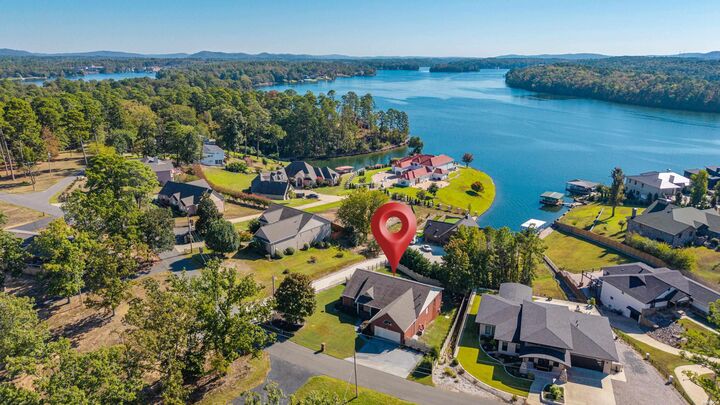 Property Photo:  117 S Lakeland Point  AR 71913 