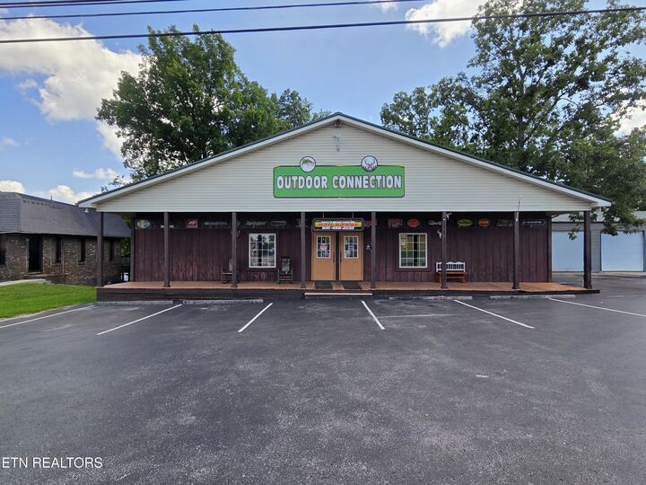 Property Photo:  969 Miller Ave  TN 38555 