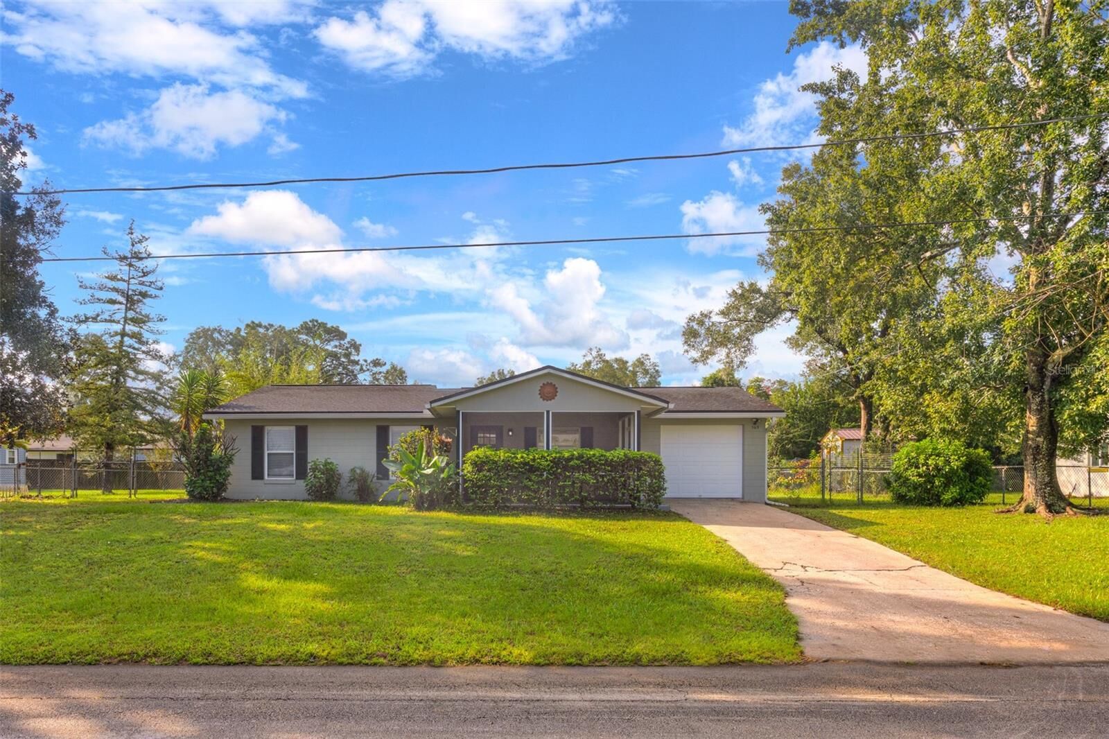 Property Photo:  569 Sidney Drive  FL 32744 