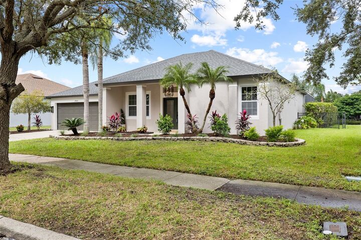 Property Photo:  19015 Fern Meadow Loop  FL 33558 