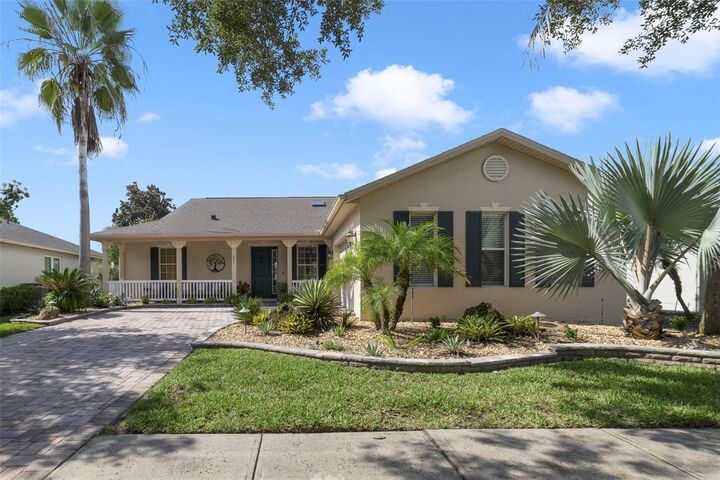Property Photo:  893 Glendora Road S  FL 34759 
