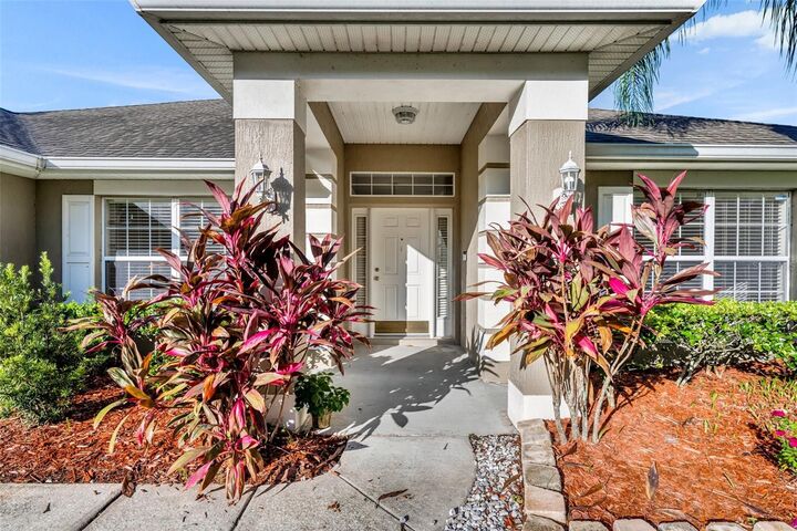 Property Photo:  524 Hearthglen Boulevard  FL 34787 