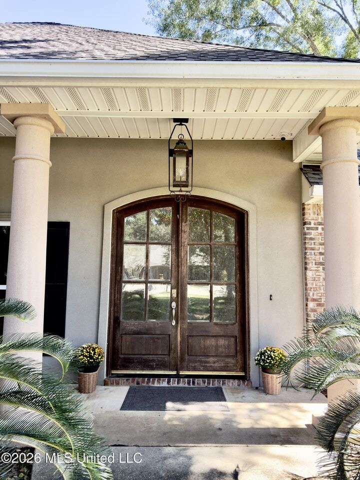 Property Photo:  814 Canebreak Drive  MS 39564 