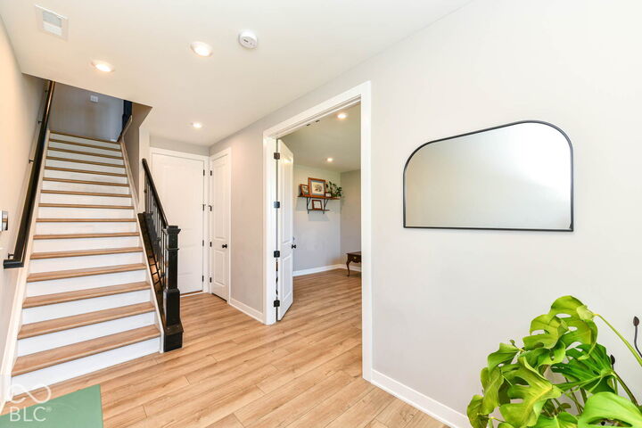 Property Photo:  7287 Bayview Run  IN 46055 