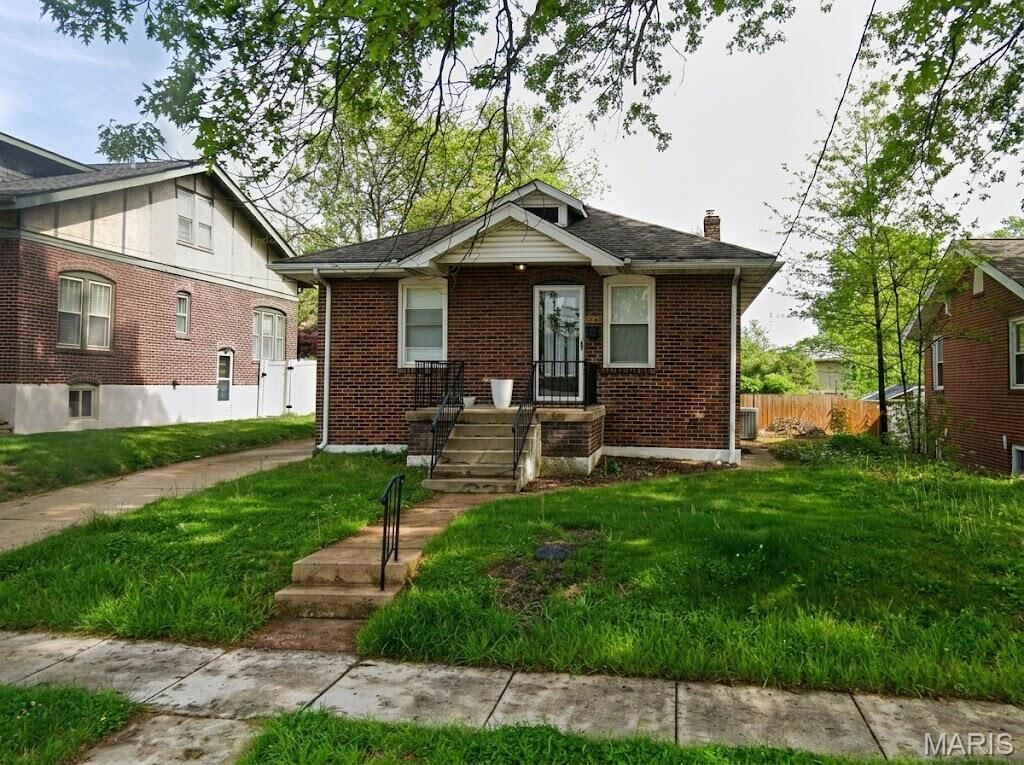 Property Photo: 7343 Zephyr Place MO 63143