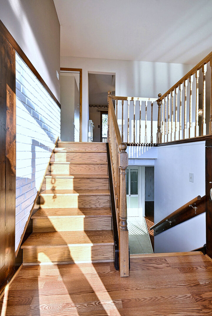 Property Photo:  635 N Rumple Lane  IL 60101 
