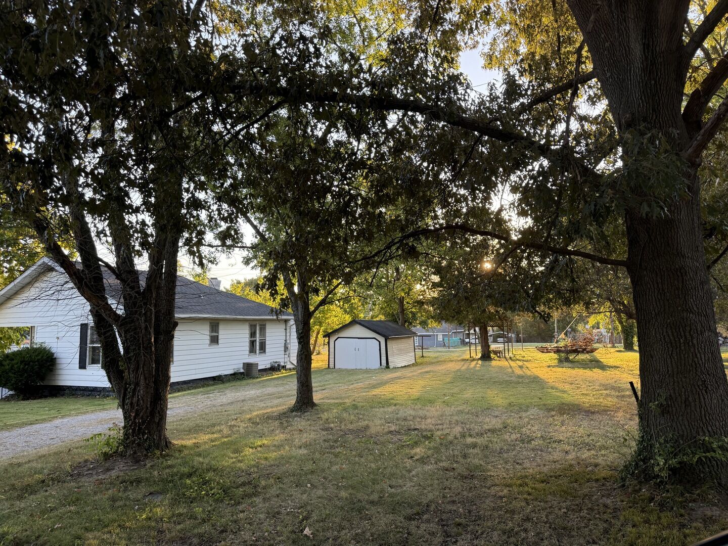 Property Photo:  200 N Cherry Street  IL 62924 