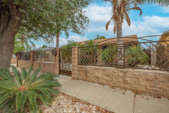 Property Photo:  7843 Peachtree  CA 91402 