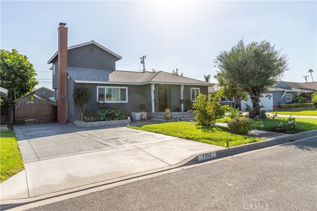 Property Photo:  7562 Calmcrest Drive  CA 90240 