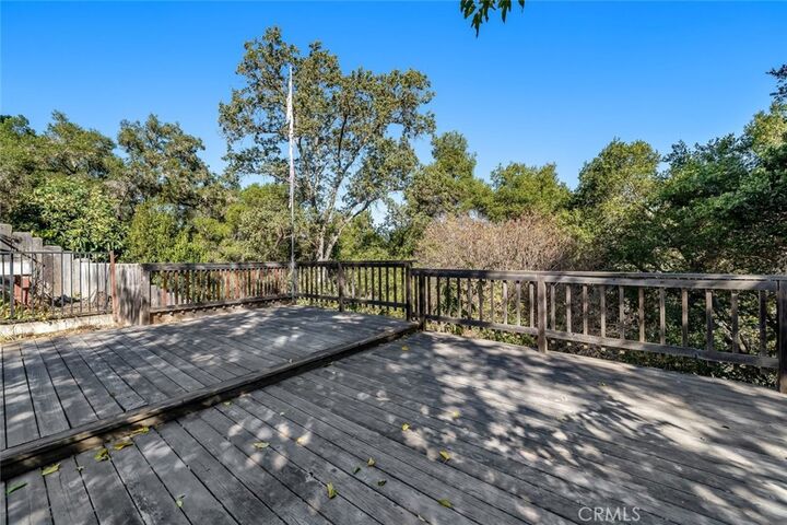 Property Photo:  726 Gough Avenue  CA 93465 
