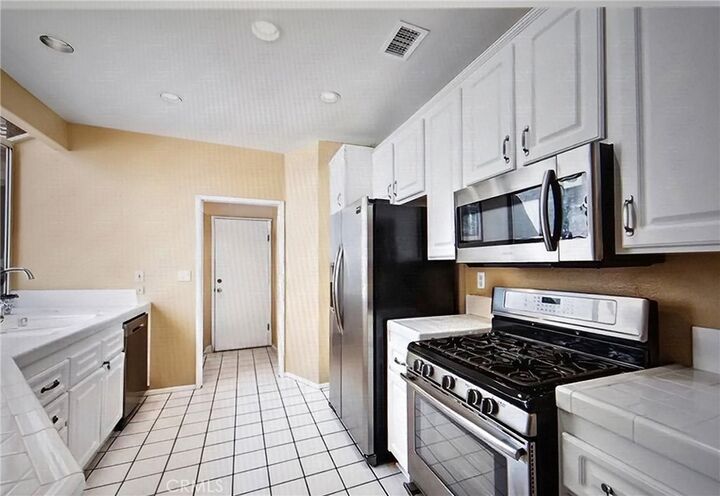 Property Photo:  7 Headland  CA 92656 