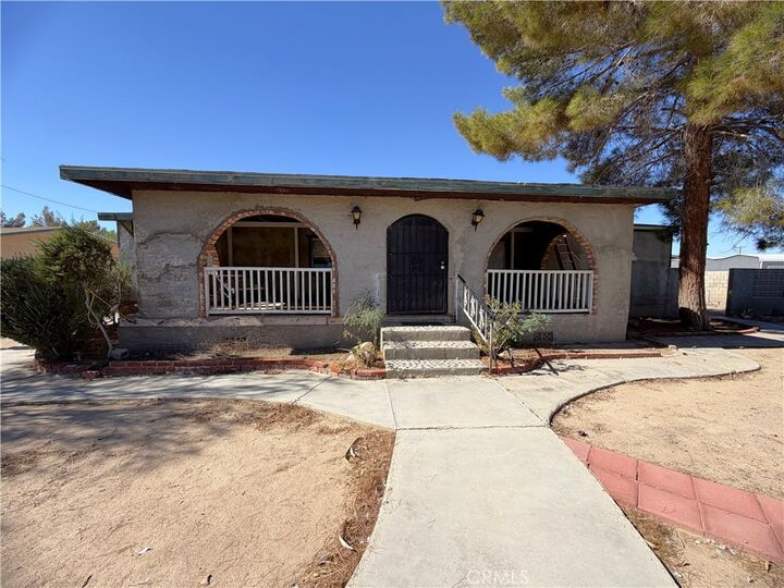 Property Photo: 37136 Indian Avenue CA 92398