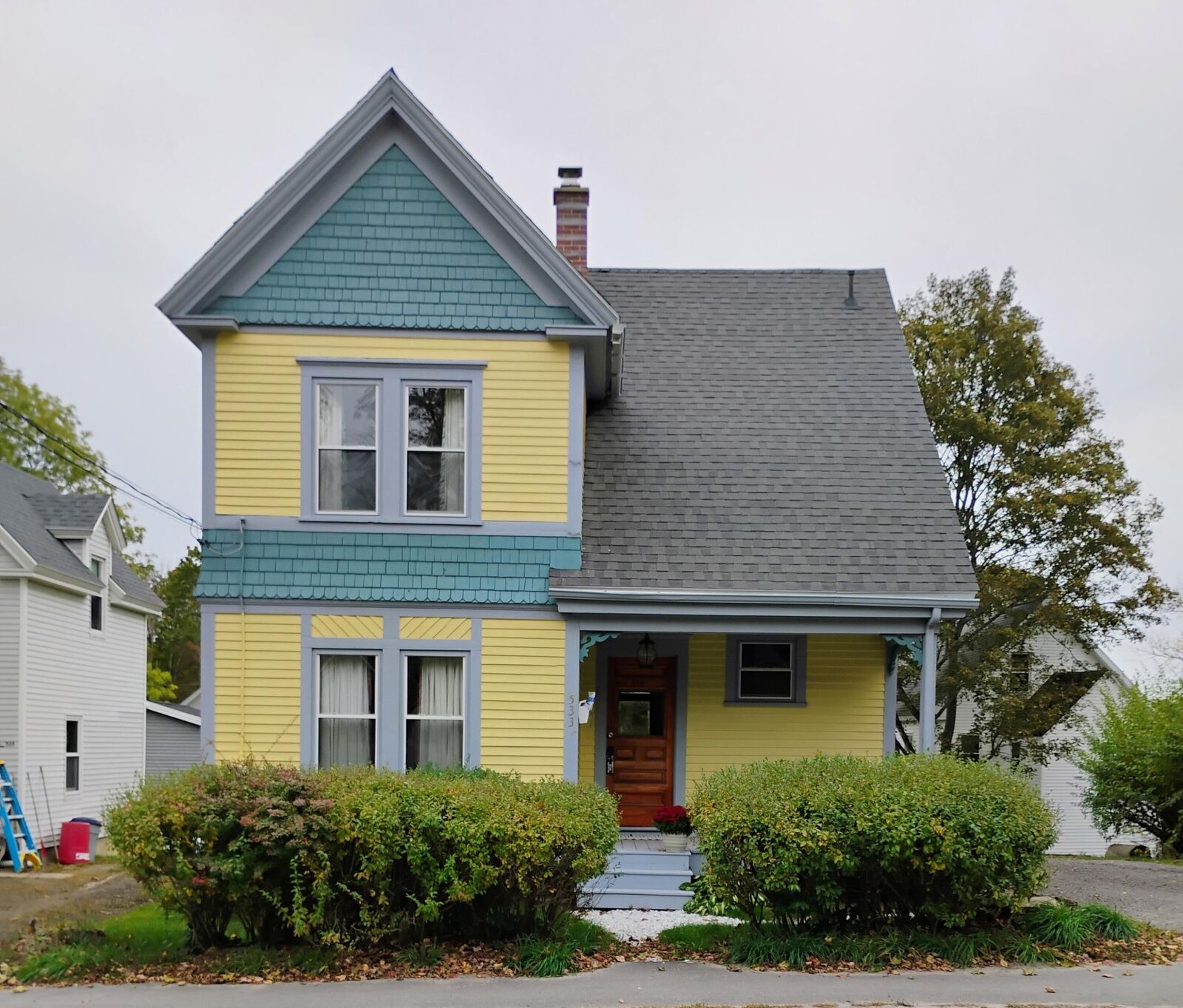 Property Photo:  533 High Street  ME 04530 