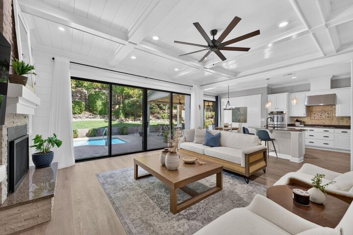 Property Photo:  517 Bianco Court  CA 95762 