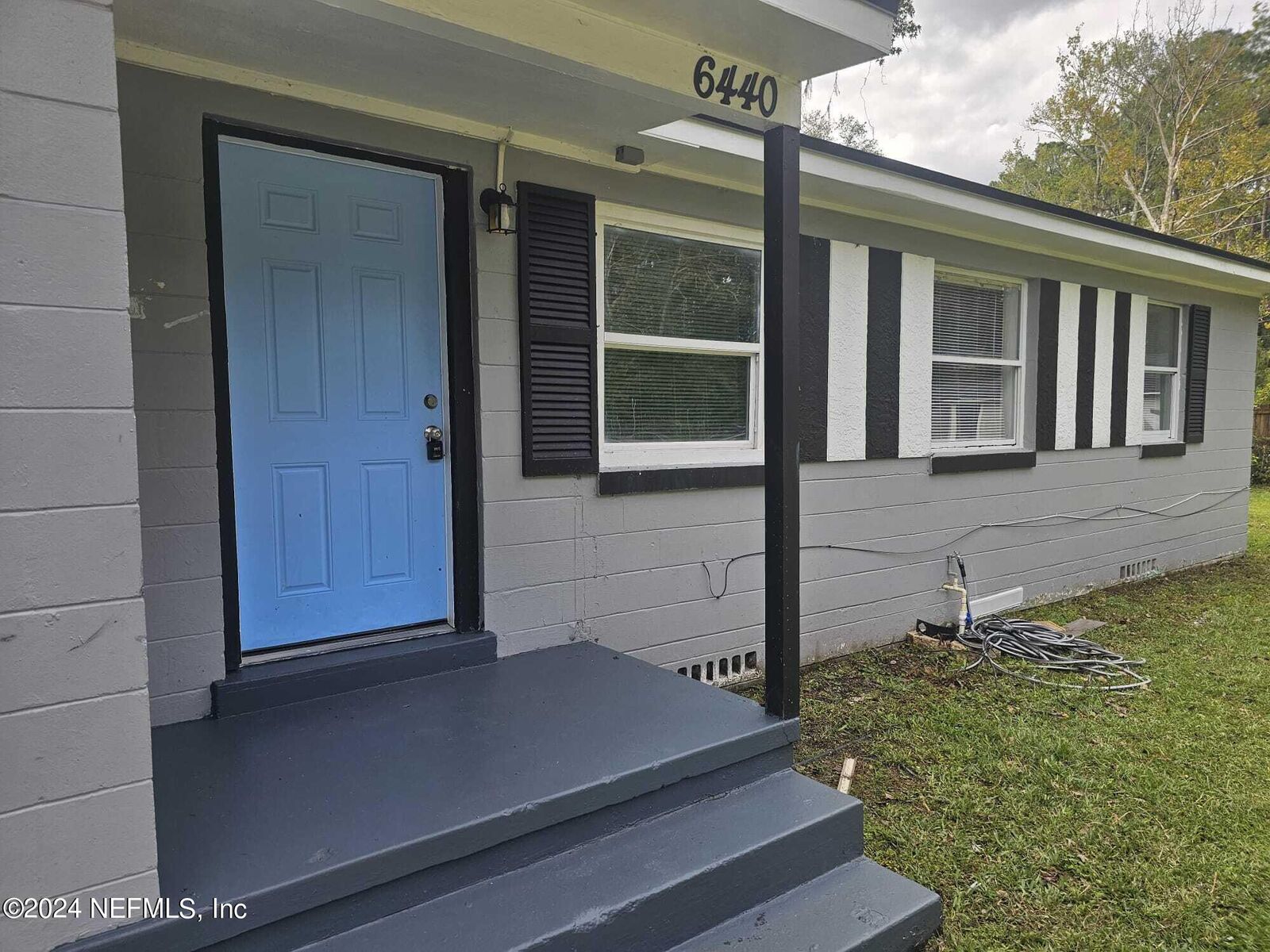 Property Photo:  6440 Lockhart Drive E  FL 32209 
