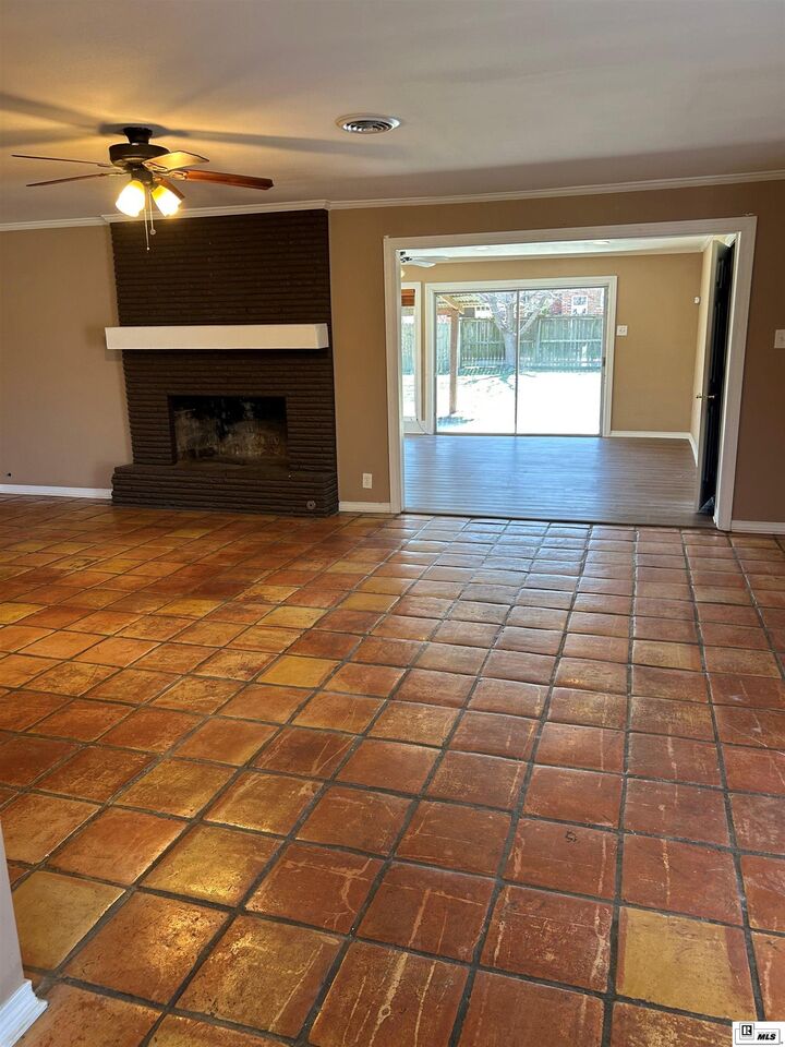 Property Photo:  1500 Roselawn Avenue  LA 71201 