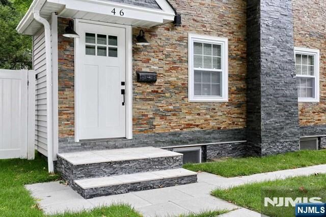 Property Photo:  46 Jewett Avenue  NJ 07670 