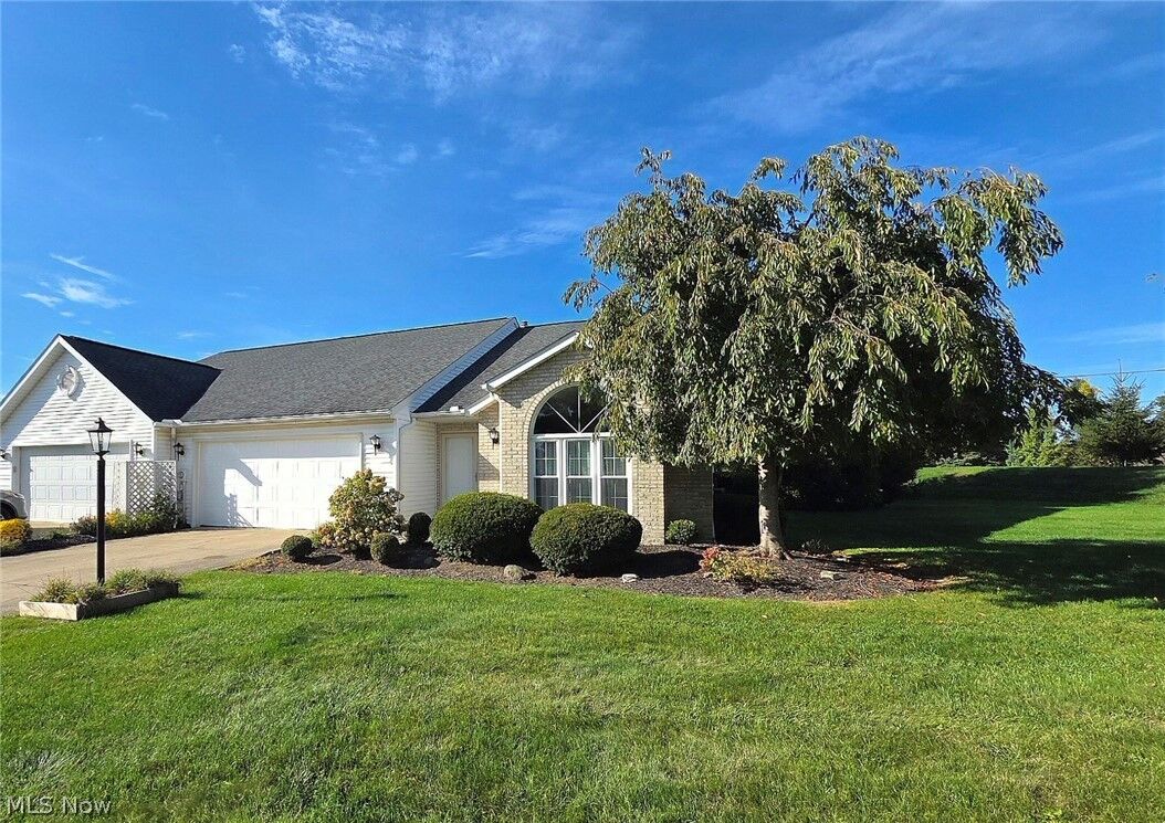 Property Photo:  5650 Lauren Oval  OH 44256 