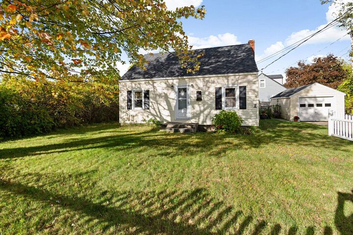 Property Photo:  416 Porters Point Road  VT 05446 